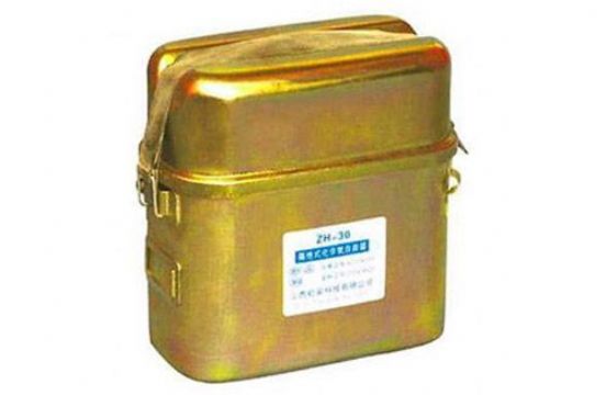 點擊查看詳細信息<br>標題：隔絕式化學(xué)氧自救器 閱讀次數(shù)：2366