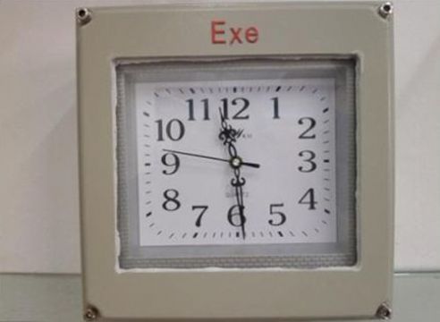 點擊查看詳細信息<br>標題：BSZ2010型防爆石英鐘 閱讀次數(shù)：2552