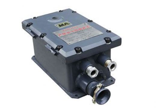 點擊查看詳細信息<br>標題：礦用150W隔爆電源箱 閱讀次數(shù)：2119