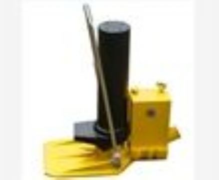 點(diǎn)擊查看詳細(xì)信息<br>標(biāo)題：GYQD-196型寬枕板起道器 閱讀次數(shù)：2559