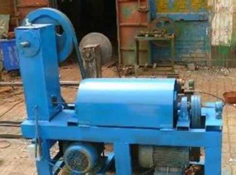 點擊查看詳細信息<br>標題：6-12鋼筋調(diào)直切斷機  閱讀次數(shù)：1942